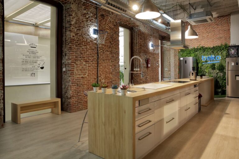 BAJABeko_home.MAD_JCV9019